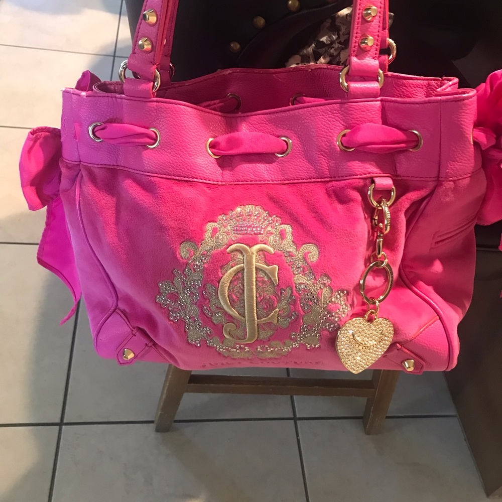 Juicy couture pink daydreamer